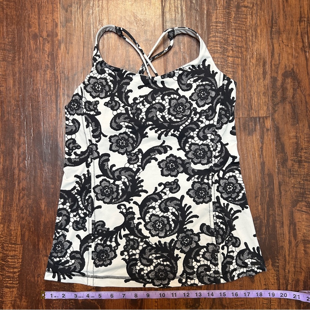 Lululemon Lace Print Tank Top